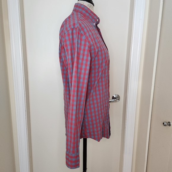 Men's JCrew button down - Picture 3 of 10